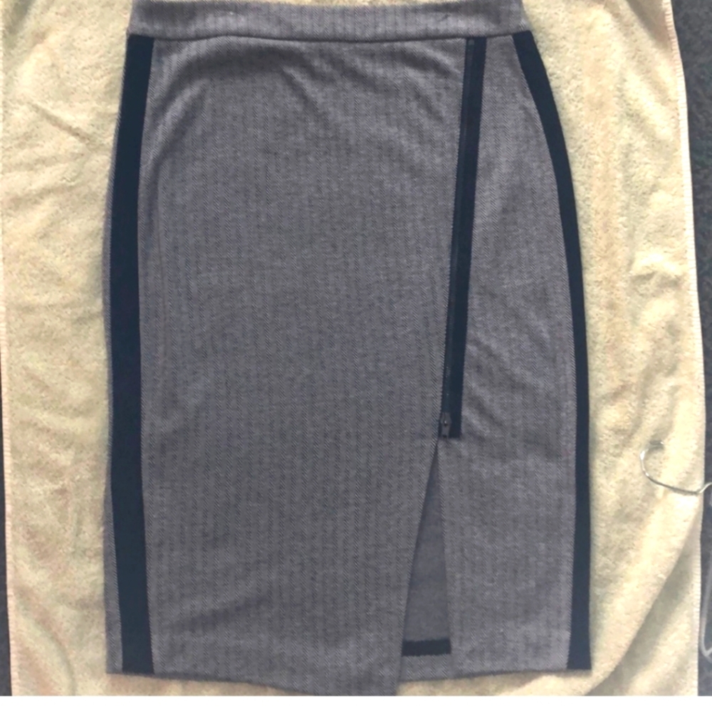 Sexy,Long & Lean,Gray & Black,Midi,Skirt/Sexy, Leg Flattering,Front Side Slit🖤